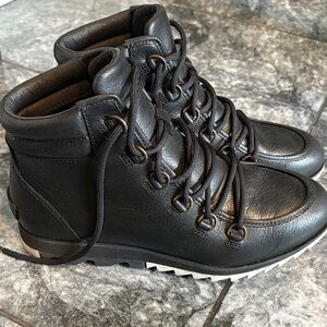 Black Sorel’s